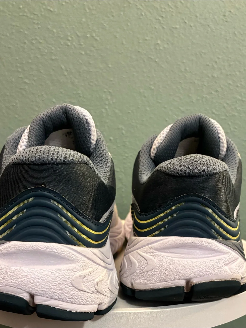 New Balance pre owned